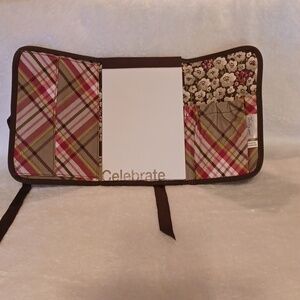 Thirty-one fold and go organizer with note pad Go Celebrate